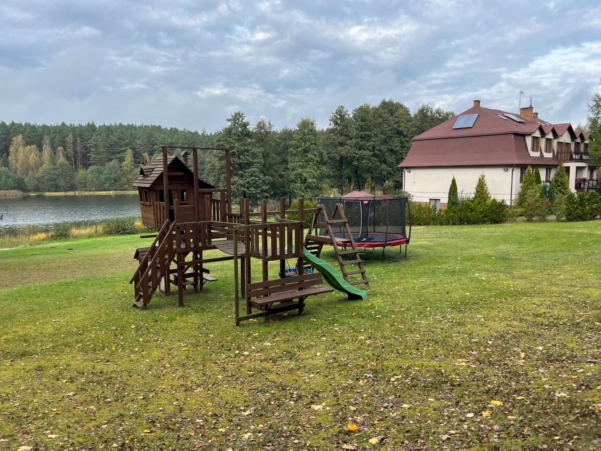 Domek Caloroczny Hawaje Nad Jeziorem Kazub Cieciorka Exterior foto